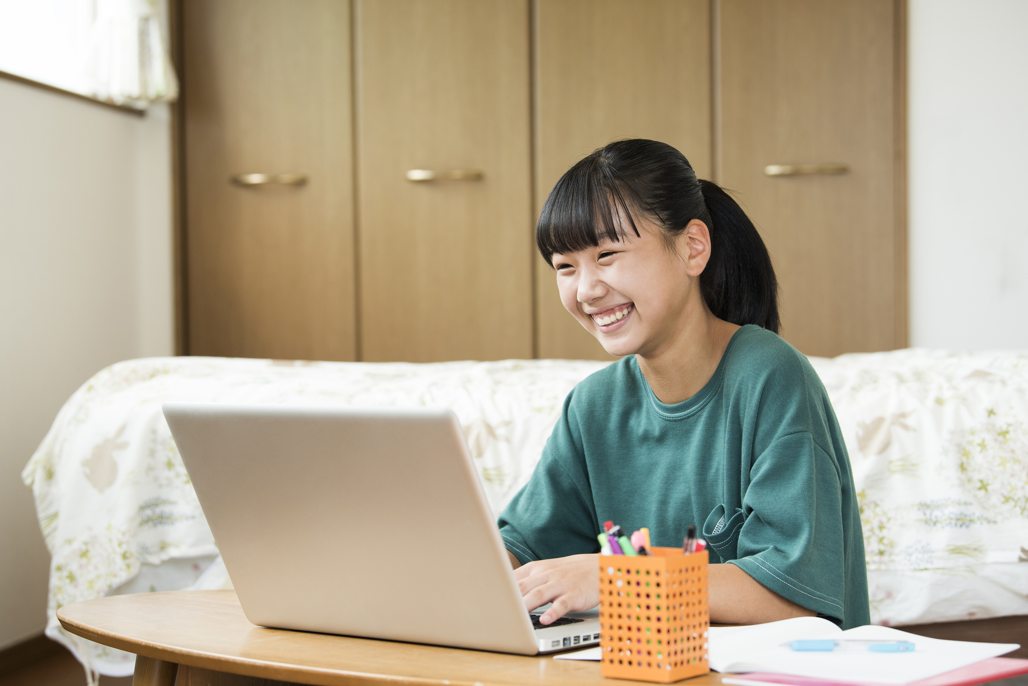 小学校中学年から高校生のみなさんへ